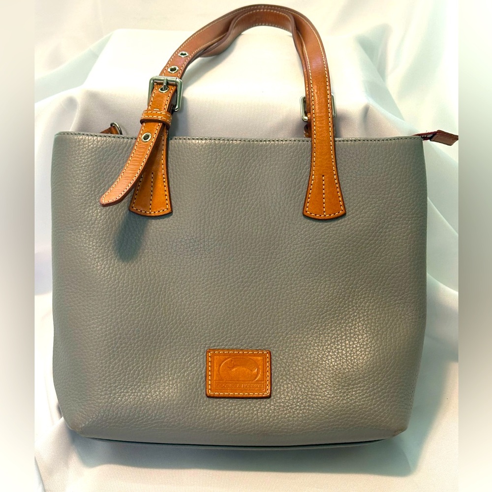 Dooney & Bourke Elegant Gray Tote Bag with Tan Leather Accents